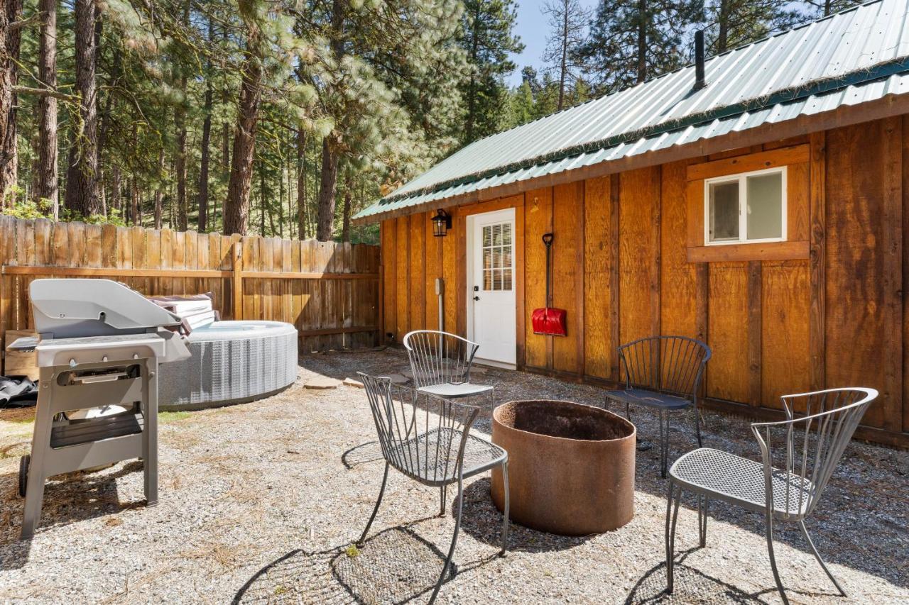 Echo Valley Resort + Cabins Manson Exterior foto