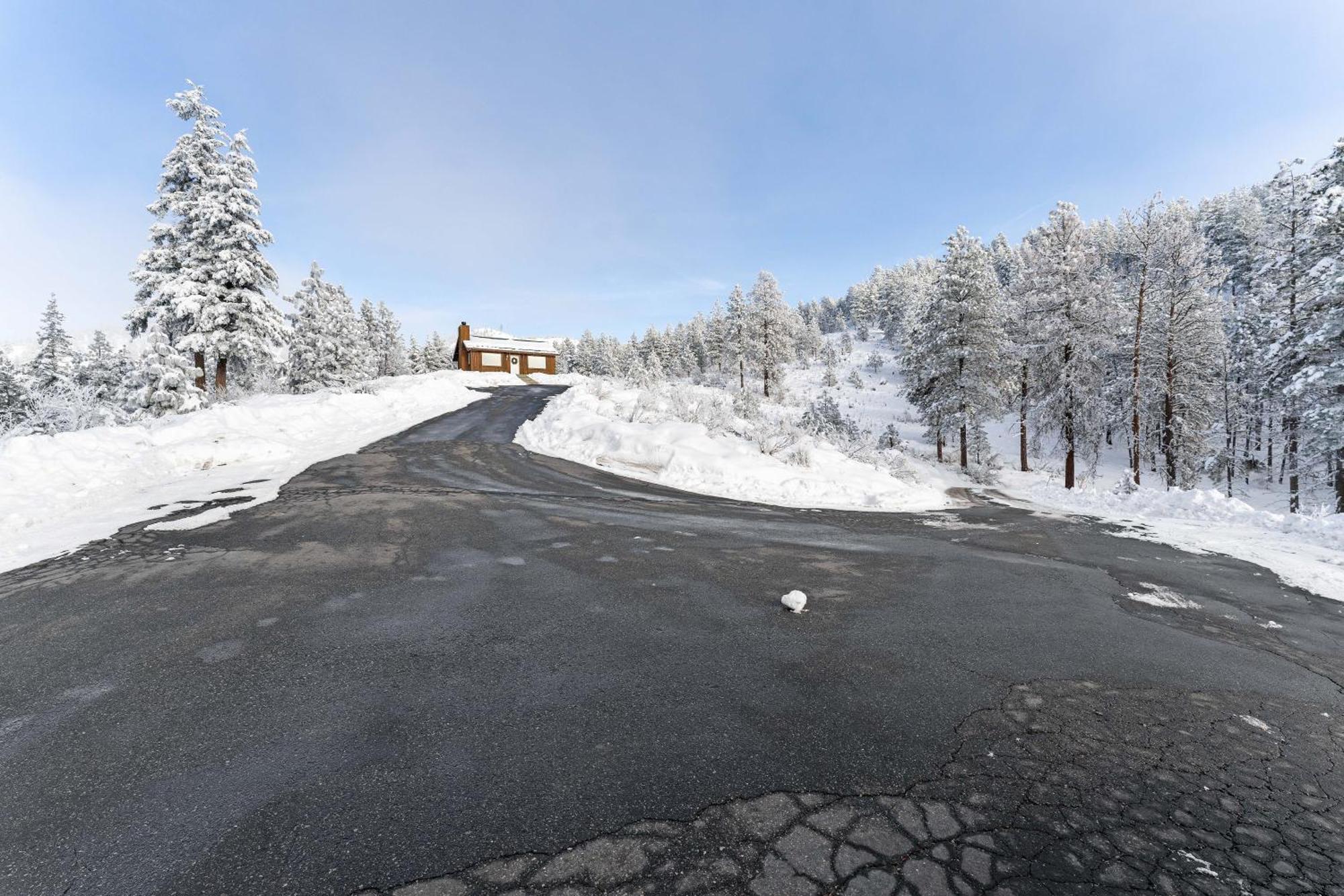 Echo Valley Resort + Cabins Manson Exterior foto